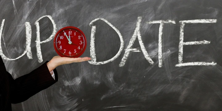 update-gb01678795_1920